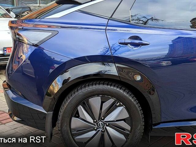 Синий Ниссан Ariya, объемом двигателя 0 л и пробегом 15 тыс. км за 30000 $, фото 7 на Automoto.ua