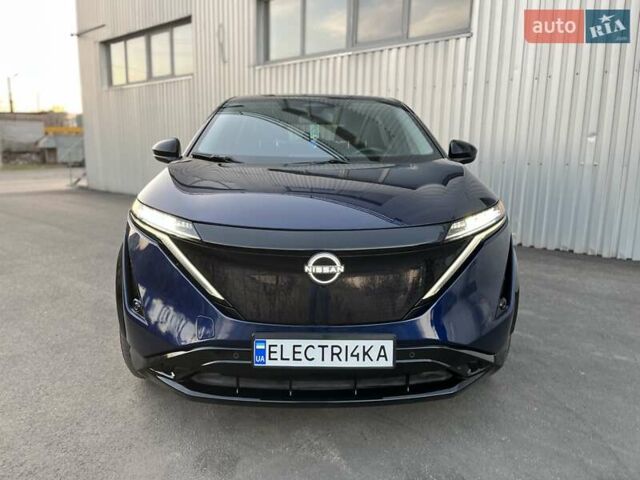Синий Ниссан Ariya, объемом двигателя 0 л и пробегом 7 тыс. км за 25999 $, фото 2 на Automoto.ua