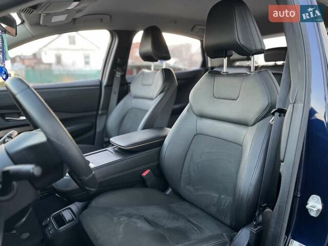 Синий Ниссан Ariya, объемом двигателя 0 л и пробегом 7 тыс. км за 25999 $, фото 10 на Automoto.ua