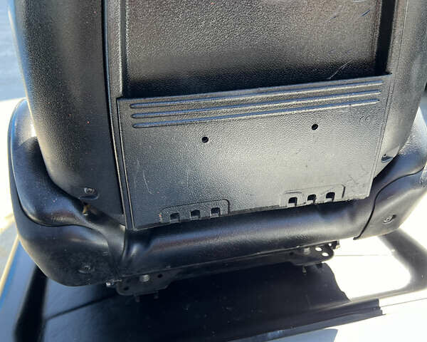 Ниссан CL, объемом двигателя 0 л и пробегом 0 тыс. км за 7500 $, фото 2 на Automoto.ua