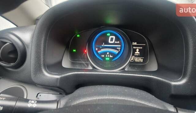 Белый Ниссан e-NV200, объемом двигателя 0 л и пробегом 120 тыс. км за 9500 $, фото 2 на Automoto.ua