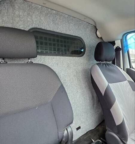 Белый Ниссан e-NV200, объемом двигателя 0 л и пробегом 31 тыс. км за 4800 $, фото 8 на Automoto.ua