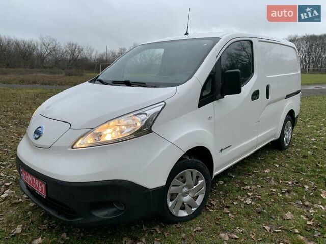 Білий Ніссан e-NV200, об'ємом двигуна 0 л та пробігом 92 тис. км за 12500 $, фото 22 на Automoto.ua