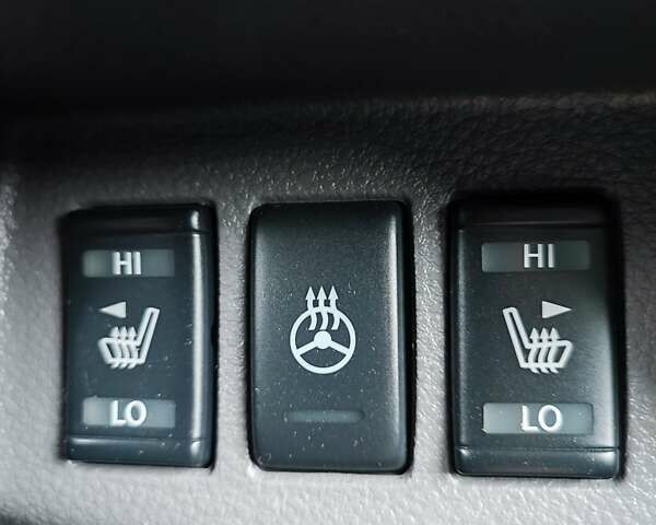 Белый Ниссан e-NV200, объемом двигателя 0 л и пробегом 80 тыс. км за 13500 $, фото 1 на Automoto.ua