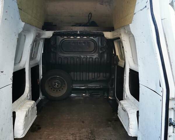 Белый Ниссан e-NV200, объемом двигателя 0 л и пробегом 49 тыс. км за 13500 $, фото 11 на Automoto.ua