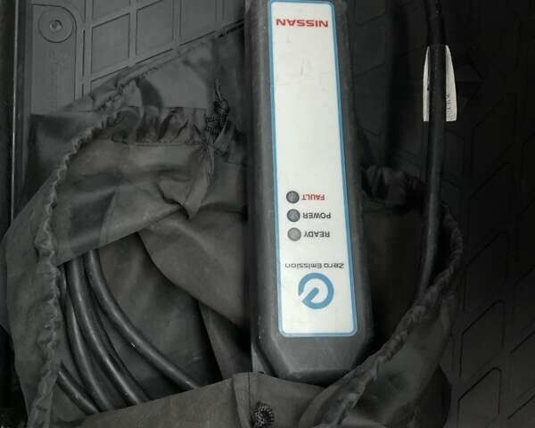 Білий Ніссан e-NV200, об'ємом двигуна 0 л та пробігом 92 тис. км за 12500 $, фото 44 на Automoto.ua