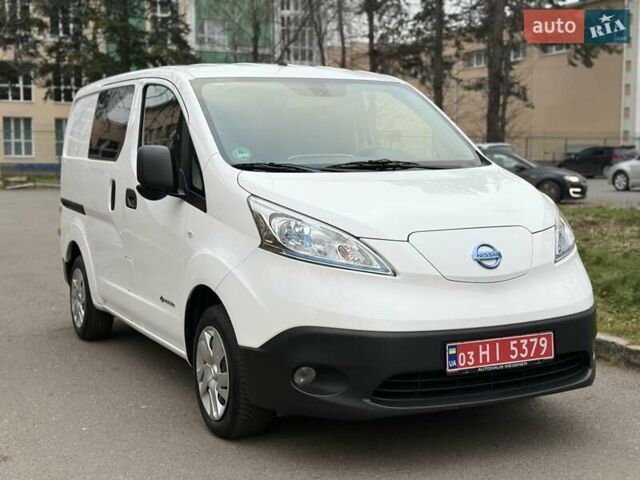Білий Ніссан e-NV200, об'ємом двигуна 0 л та пробігом 27 тис. км за 16500 $, фото 16 на Automoto.ua