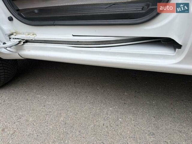 Білий Ніссан e-NV200, об'ємом двигуна 0 л та пробігом 27 тис. км за 16500 $, фото 41 на Automoto.ua