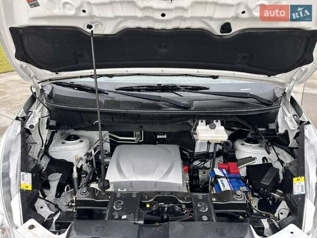 Белый Ниссан e-NV200, объемом двигателя 0 л и пробегом 38 тыс. км за 14999 $, фото 29 на Automoto.ua