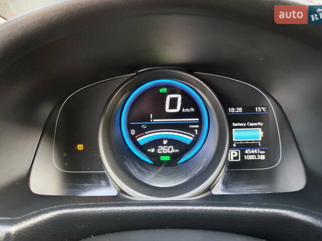 Белый Ниссан e-NV200, объемом двигателя 0 л и пробегом 45 тыс. км за 13999 $, фото 11 на Automoto.ua