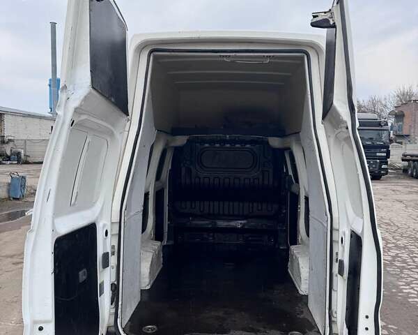 Белый Ниссан e-NV200, объемом двигателя 0 л и пробегом 49 тыс. км за 14500 $, фото 11 на Automoto.ua