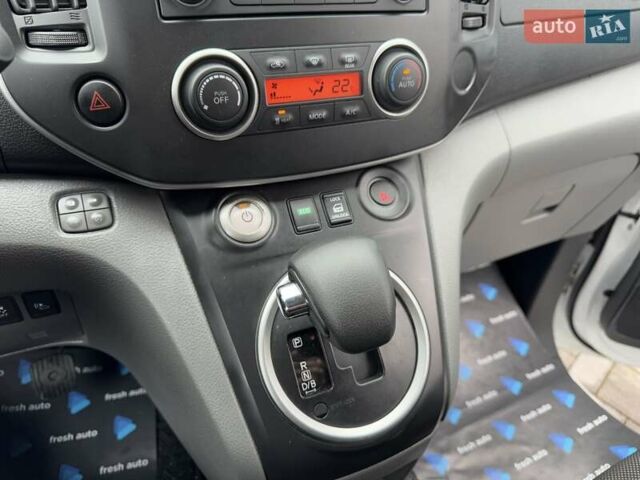 Белый Ниссан e-NV200, объемом двигателя 0 л и пробегом 31 тыс. км за 14900 $, фото 6 на Automoto.ua