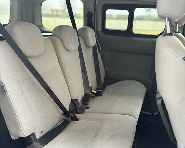 Белый Ниссан e-NV200, объемом двигателя 0 л и пробегом 82 тыс. км за 9000 $, фото 10 на Automoto.ua