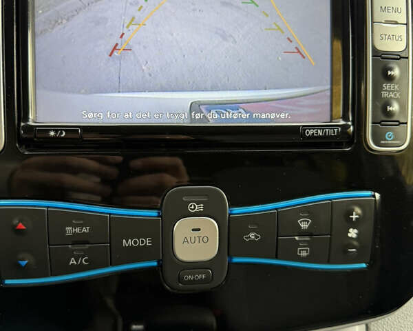 Белый Ниссан e-NV200, объемом двигателя 0 л и пробегом 124 тыс. км за 9950 $, фото 34 на Automoto.ua