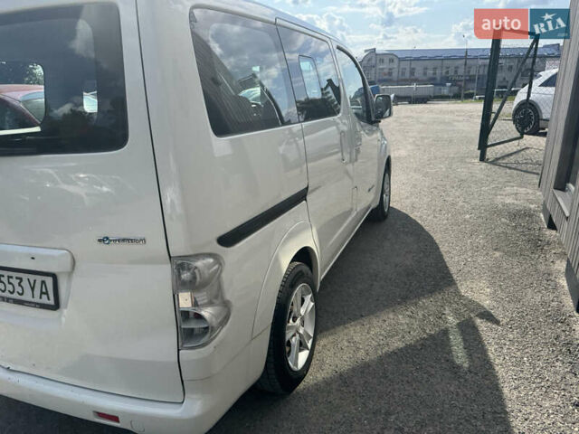 Білий Ніссан e-NV200, об'ємом двигуна 0 л та пробігом 79 тис. км за 8500 $, фото 3 на Automoto.ua