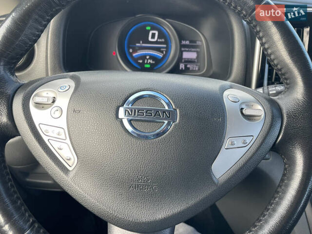 Білий Ніссан e-NV200, об'ємом двигуна 0 л та пробігом 48 тис. км за 9950 $, фото 30 на Automoto.ua
