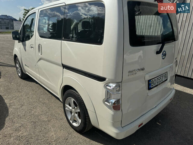 Білий Ніссан e-NV200, об'ємом двигуна 0 л та пробігом 79 тис. км за 8500 $, фото 6 на Automoto.ua