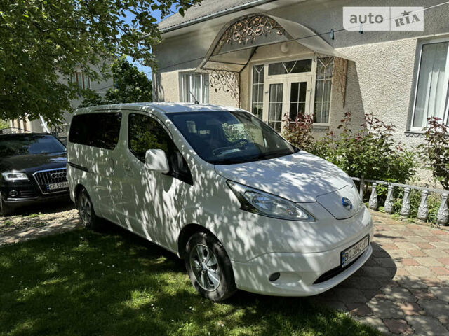 Білий Ніссан e-NV200, об'ємом двигуна 0 л та пробігом 138 тис. км за 12400 $, фото 1 на Automoto.ua