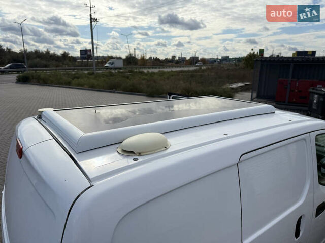 Белый Ниссан e-NV200, объемом двигателя 0 л и пробегом 27 тыс. км за 9800 $, фото 16 на Automoto.ua