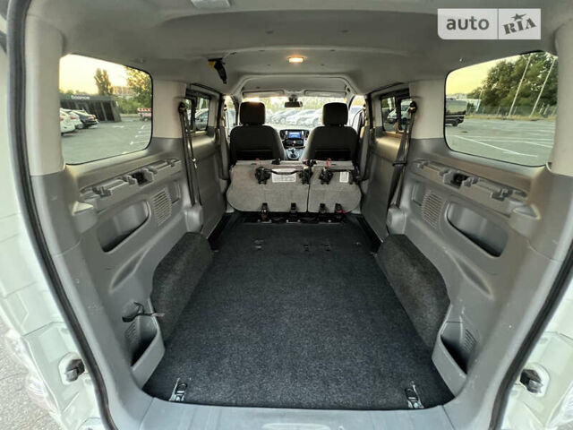 Білий Ніссан e-NV200, об'ємом двигуна 0 л та пробігом 82 тис. км за 16900 $, фото 28 на Automoto.ua