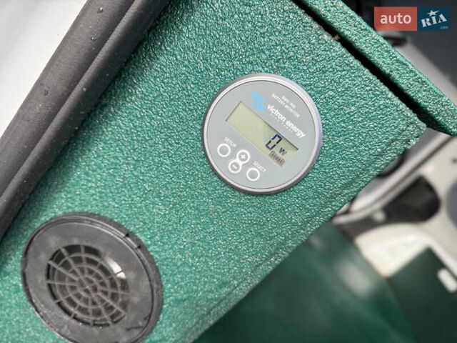 Белый Ниссан e-NV200, объемом двигателя 0 л и пробегом 27 тыс. км за 9800 $, фото 10 на Automoto.ua