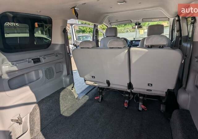 Белый Ниссан e-NV200, объемом двигателя 0 л и пробегом 169 тыс. км за 11000 $, фото 4 на Automoto.ua