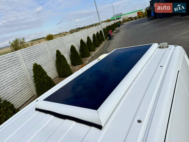 Белый Ниссан e-NV200, объемом двигателя 0 л и пробегом 27 тыс. км за 9800 $, фото 4 на Automoto.ua