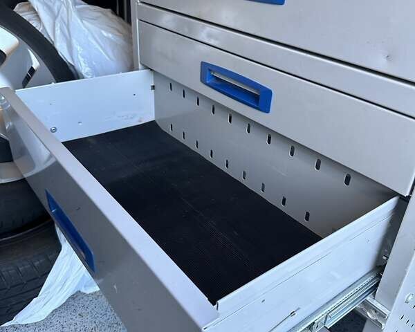 Білий Ніссан e-NV200, об'ємом двигуна 0 л та пробігом 29 тис. км за 10799 $, фото 13 на Automoto.ua