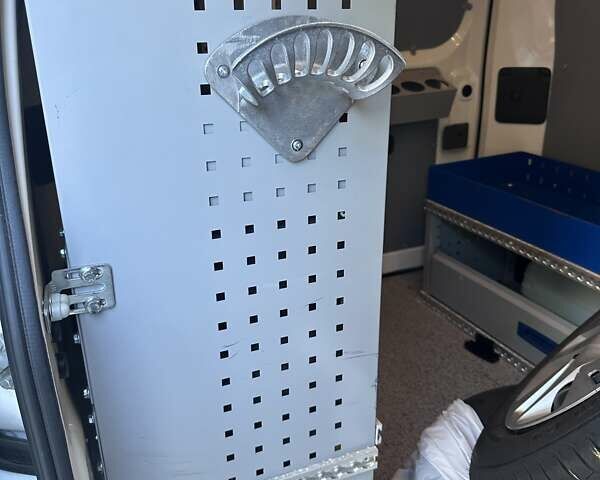 Білий Ніссан e-NV200, об'ємом двигуна 0 л та пробігом 29 тис. км за 10799 $, фото 20 на Automoto.ua