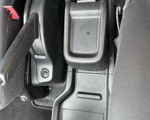 Білий Ніссан e-NV200, об'ємом двигуна 0 л та пробігом 29 тис. км за 10799 $, фото 45 на Automoto.ua