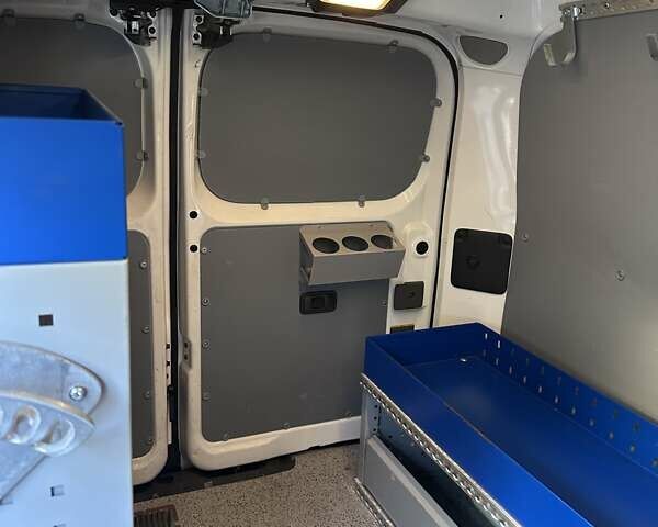 Білий Ніссан e-NV200, об'ємом двигуна 0 л та пробігом 29 тис. км за 10799 $, фото 26 на Automoto.ua