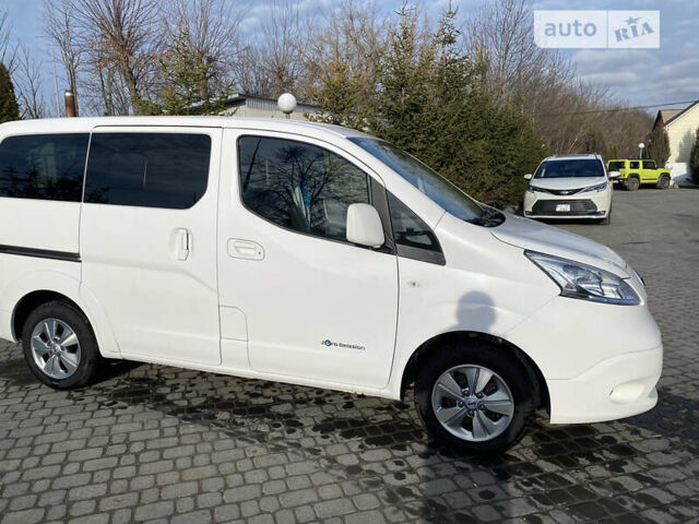 Белый Ниссан e-NV200, объемом двигателя 0 л и пробегом 59 тыс. км за 20400 $, фото 17 на Automoto.ua