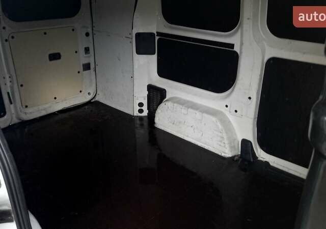 Белый Ниссан e-NV200, объемом двигателя 0 л и пробегом 58 тыс. км за 13100 $, фото 13 на Automoto.ua