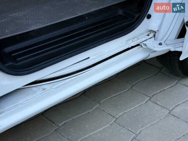 Білий Ніссан e-NV200, об'ємом двигуна 0 л та пробігом 52 тис. км за 14600 $, фото 28 на Automoto.ua