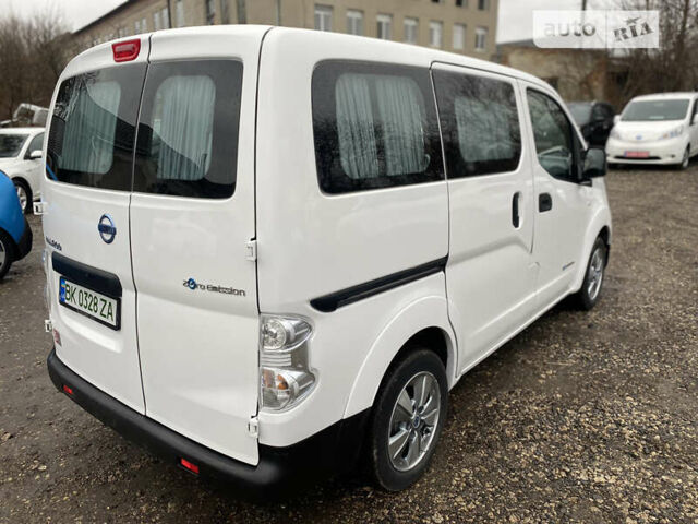 Білий Ніссан e-NV200, об'ємом двигуна 0 л та пробігом 89 тис. км за 15999 $, фото 1 на Automoto.ua