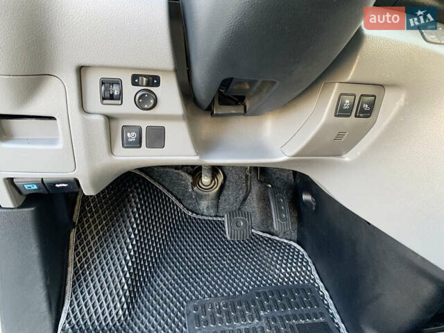 Белый Ниссан e-NV200, объемом двигателя 0 л и пробегом 79 тыс. км за 15500 $, фото 21 на Automoto.ua