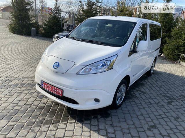 Білий Ніссан e-NV200, об'ємом двигуна 0 л та пробігом 59 тис. км за 20400 $, фото 3 на Automoto.ua