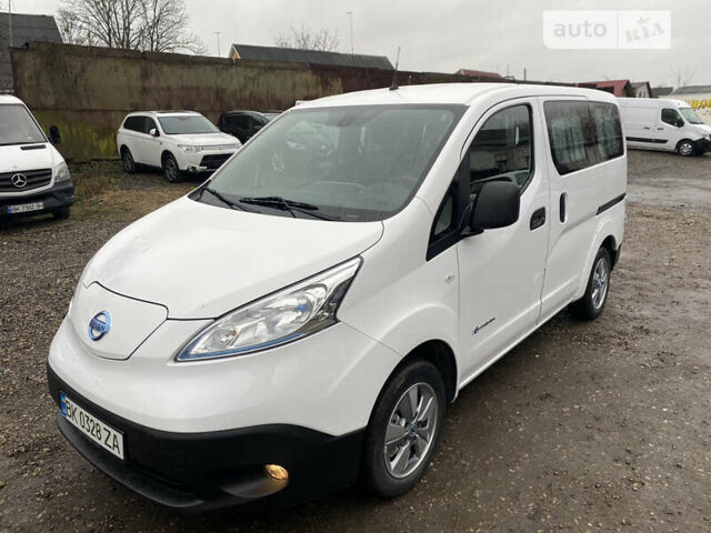 Білий Ніссан e-NV200, об'ємом двигуна 0 л та пробігом 89 тис. км за 15999 $, фото 3 на Automoto.ua