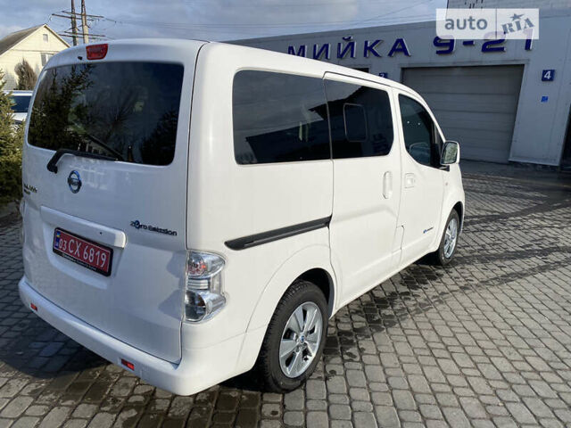 Білий Ніссан e-NV200, об'ємом двигуна 0 л та пробігом 59 тис. км за 20400 $, фото 13 на Automoto.ua