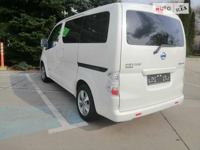 Белый Ниссан e-NV200, объемом двигателя 0 л и пробегом 61 тыс. км за 27900 $, фото 23 на Automoto.ua