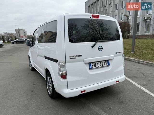 Білий Ніссан e-NV200, об'ємом двигуна 0 л та пробігом 35 тис. км за 17500 $, фото 6 на Automoto.ua