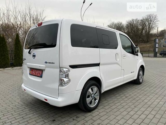 Білий Ніссан e-NV200, об'ємом двигуна 0 л та пробігом 21 тис. км за 22800 $, фото 8 на Automoto.ua