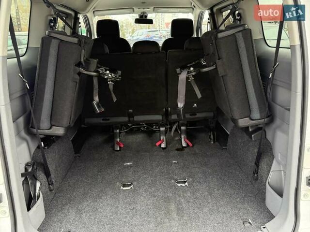 Білий Ніссан e-NV200, об'ємом двигуна 0 л та пробігом 35 тис. км за 17500 $, фото 10 на Automoto.ua