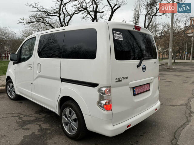 Білий Ніссан e-NV200, об'ємом двигуна 0 л та пробігом 179 тис. км за 15300 $, фото 25 на Automoto.ua