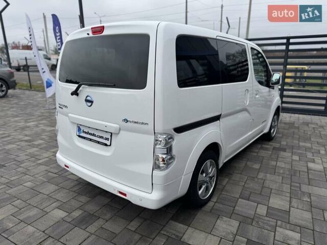 Белый Ниссан e-NV200, объемом двигателя 0 л и пробегом 125 тыс. км за 15900 $, фото 12 на Automoto.ua