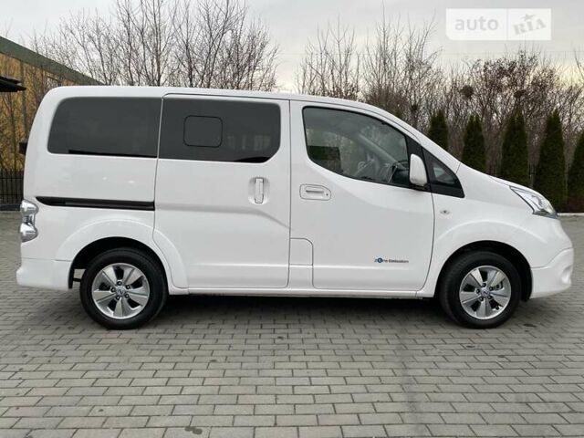 Білий Ніссан e-NV200, об'ємом двигуна 0 л та пробігом 21 тис. км за 22800 $, фото 7 на Automoto.ua