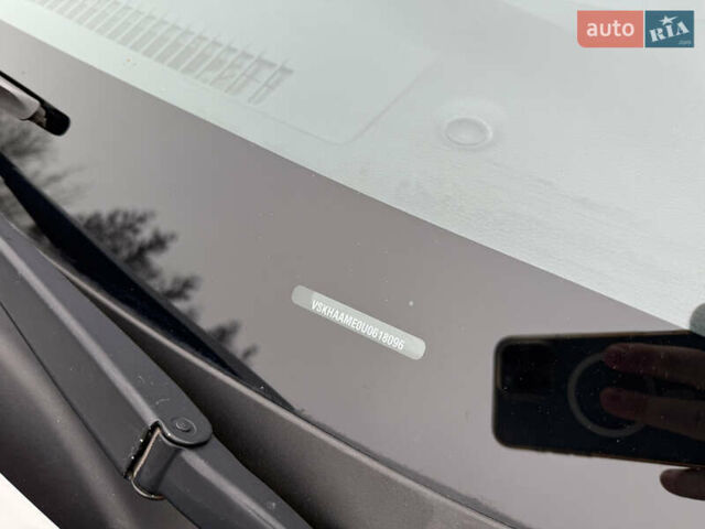 Белый Ниссан e-NV200, объемом двигателя 0 л и пробегом 50 тыс. км за 17899 $, фото 49 на Automoto.ua