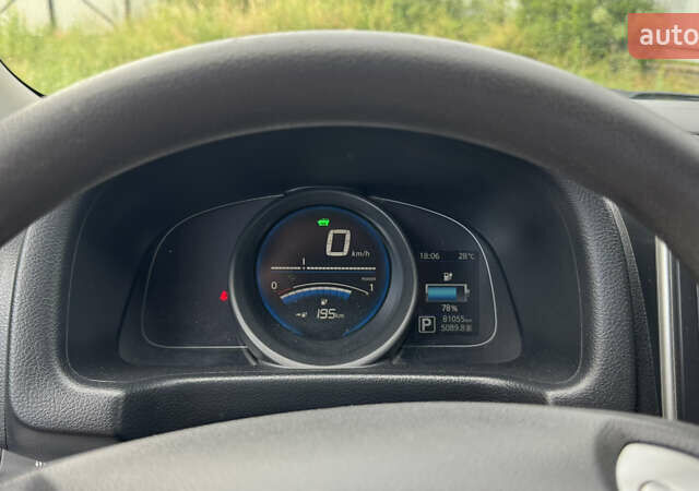 Белый Ниссан e-NV200, объемом двигателя 0 л и пробегом 80 тыс. км за 13500 $, фото 18 на Automoto.ua