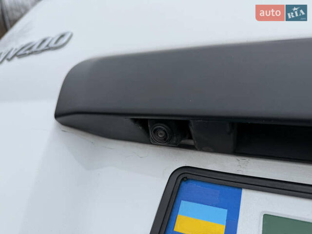 Белый Ниссан e-NV200, объемом двигателя 0 л и пробегом 50 тыс. км за 17899 $, фото 34 на Automoto.ua