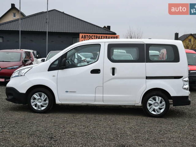 Белый Ниссан e-NV200, объемом двигателя 0 л и пробегом 90 тыс. км за 12999 $, фото 11 на Automoto.ua
